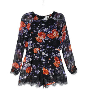 Love Sadie Black Floral Romper Womens Small Shorts Lace Hem Cuffs Lined